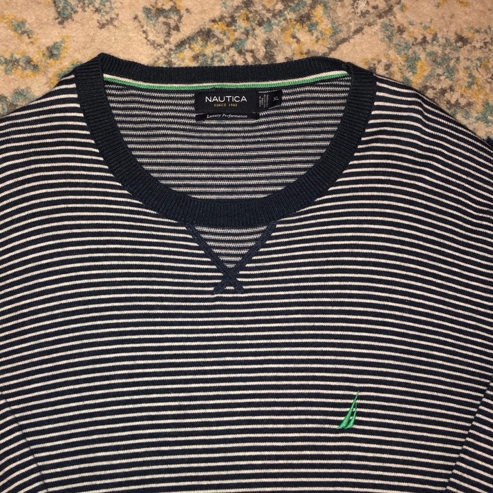 Men’s Nautica sweater - Picture 2 of 2
